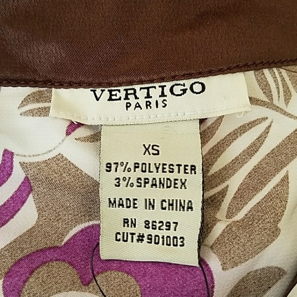 Floral Wrap Around Blouse by Vertigo  (XS) - Picture 7 of 8